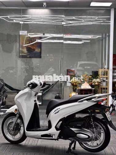 Honda SH350i 2022 Trắng đen Thái Lan 8k
