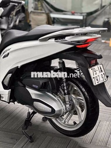 Honda SH350i 2022 Trắng đen Thái Lan 8k