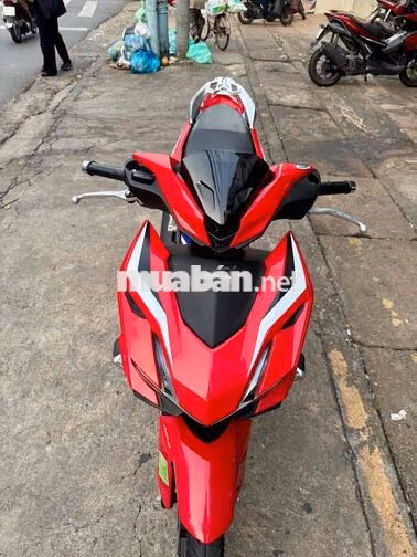 ♻️♻️Winner V3 ABS Đỏ đen cuối 2022 xe đẹp ngay chủ