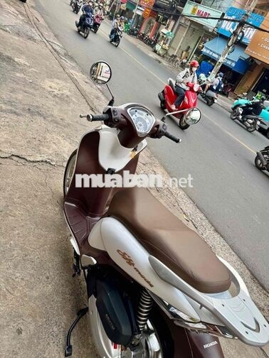 ⭕️⭕️ SH Mode Trắng nâu đký T12/2015 rất đẹp có góp