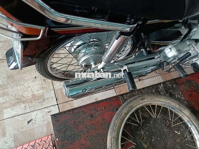 Honda Super Dream 2012 Nâu trắng 97cc
