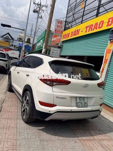 Hyundai Tucson 2018 1.6 tubor xăng cao cấp đẹp rẻ