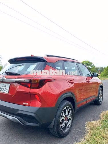 Kia Seltos 1.4Turbo Deluxe 2021 Đỏ 33.000 Km
