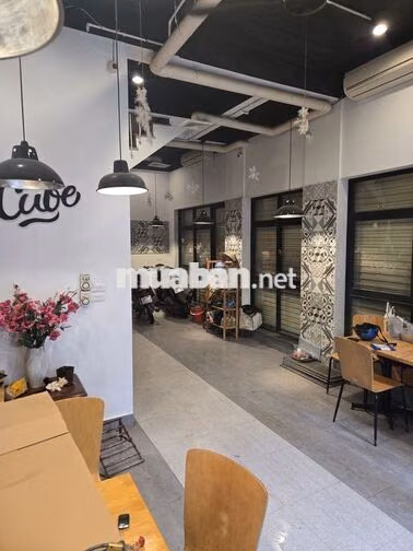 Chính chủ cho thuê cửa hàng, 2 tầng 88m2 ngõ 211 Xã Đàn, MT 5m