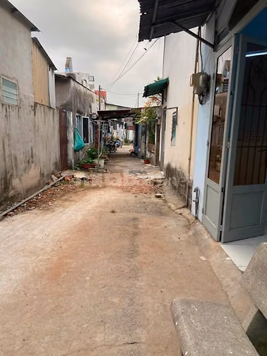 Bán hoặc cho thuê nhà ấp Thới Tây 2, đường Tân Hiệp 4, Hóc Môn