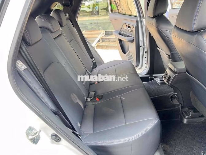 Toyota Yaris Cross 2024 1.5DCVT Trắng Chính Hãng