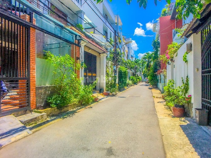Bán villa Phường An Khánh, 3 tầng, 111.7m2, sổ hồng, HĐT 34tr/th
