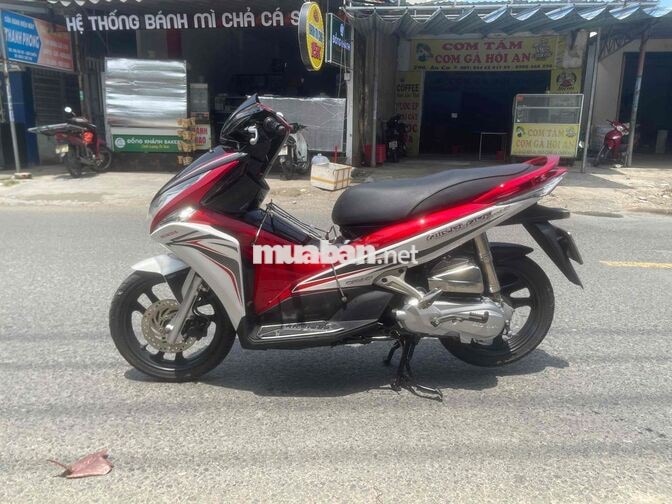 Honda Air Blade Đỏ trắng
