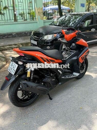 Yamaha NVX 155 2018 Cam đen Tự động