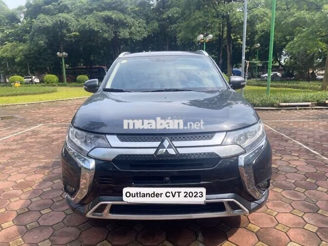 Mitsubishi Outlander 2.0 CVT 2023 Xám