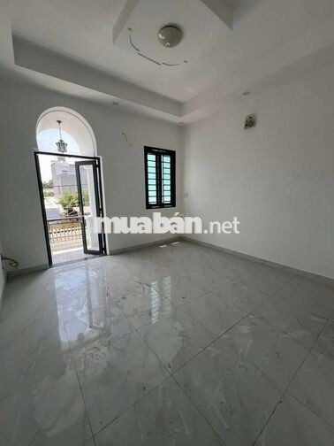 CHO THUÊ NHÀ ĐẸP MT GIÁ RẺ 4PN 12TR