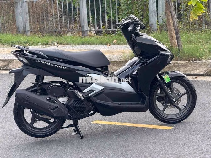 Honda Air Blade 2025 Đen Smakey