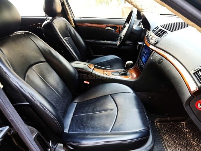 Bán rẻ xe biển siêu VIP Mercedes Model 2006 độ Full Options tuyệt đẹp 