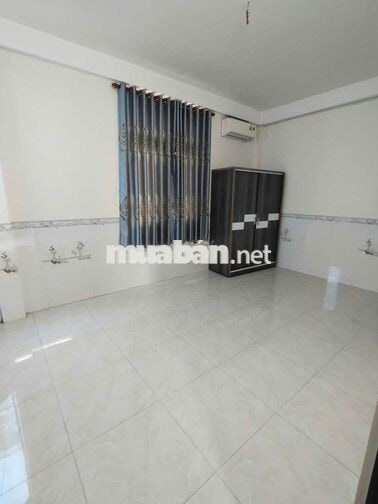 CĂN GÓC MỚI ĐẸP GẦN CHỢ ĐẦU MỐI THỦ ĐỨC. 1TRỆT 2LẦU+ST 4PN 3WC SÂN OTO