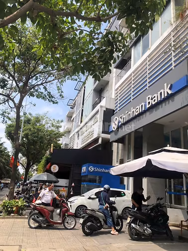 CHO THUÊ MT KINH DOANH ĐƯỜNG 9A NGAY VÒNG XOAY GIẢI TRÍ TRUNG SƠN