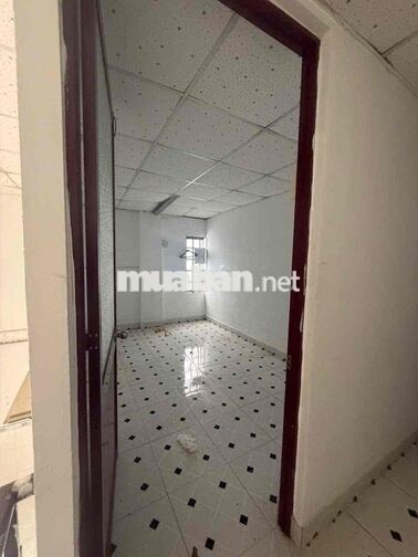 cho Thue nhà tx 22 q12 2p ngủ 2wc giá 5tr /th