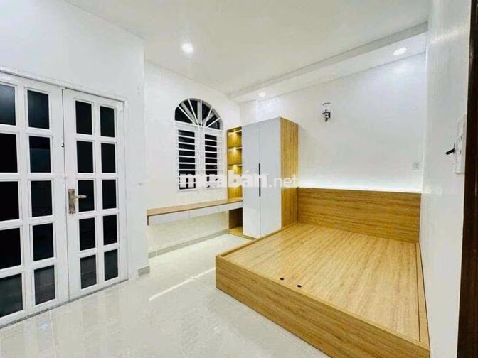 cho thuê nhà hhg gần chợ đường gần trường học tô ngọc Vân q12