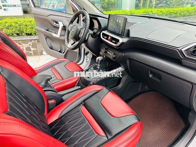 Toyota Raize 2023 Trắng ngọc trai thể thao