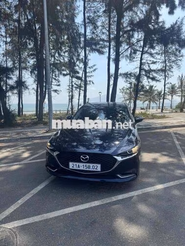 Mazda 3 Luxury 2023 Xanh cavansite Chạy 3 Vạn