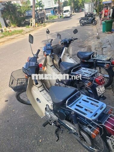 Honda Custom 50 Xanh Trắng