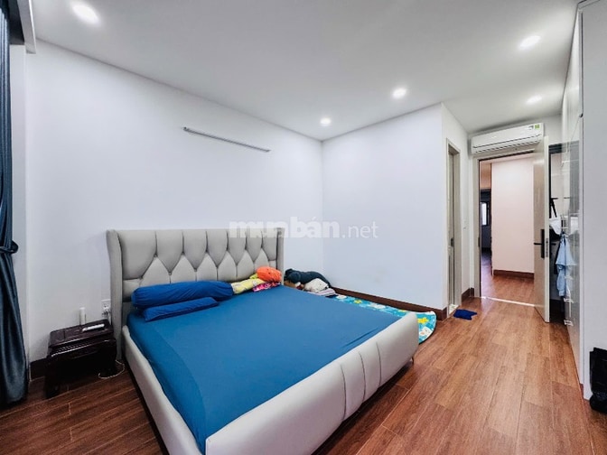 Nhà bán Nha 199/57A Lê quang định 4x21m nở hậu không lỗi phong thủy