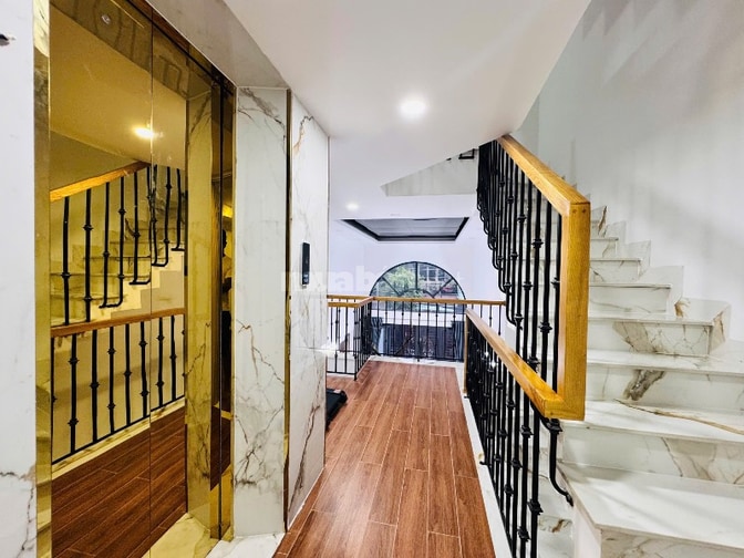 Nhà bán Nha 199/57A Lê quang định 4x21m nở hậu không lỗi phong thủy