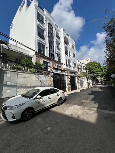 Nhà bán Nha 199/57A Lê quang định 4x21m nở hậu không lỗi phong thủy
