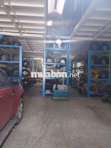 Bán nhà mặt tiền đường Võ Văn Vân