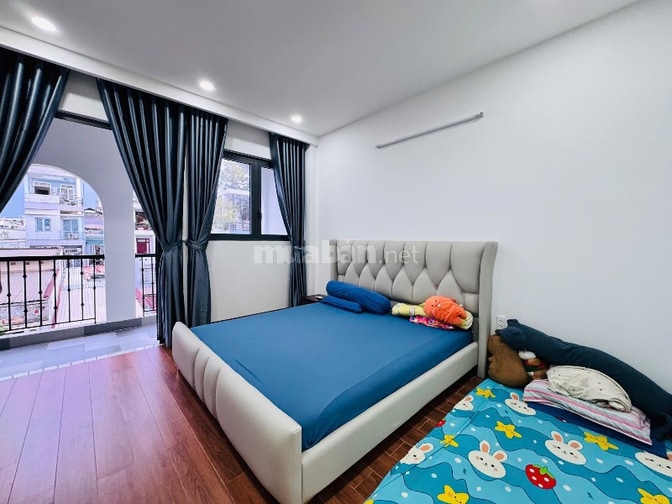 Nhà bán Nha 199/57A Lê quang định 4x21m nở hậu không lỗi phong thủy