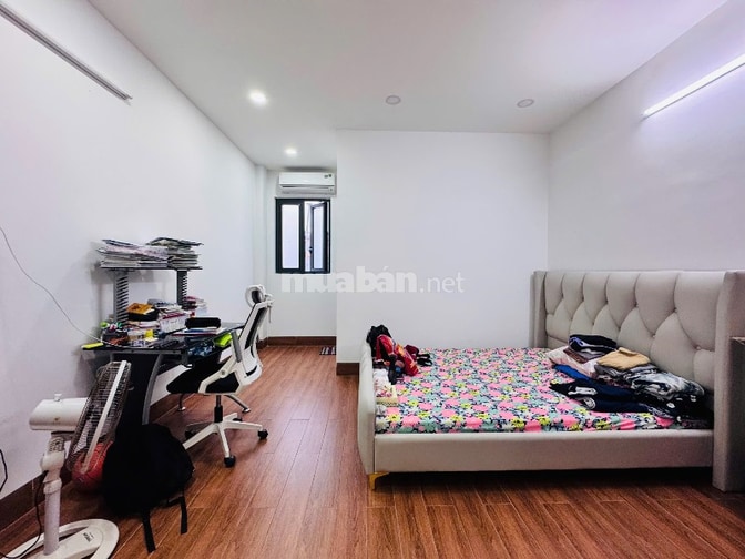 Nhà bán Nha 199/57A Lê quang định 4x21m nở hậu không lỗi phong thủy