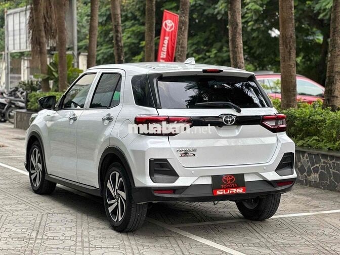 Toyota Raize 2023 Trắng ngọc trai thể thao