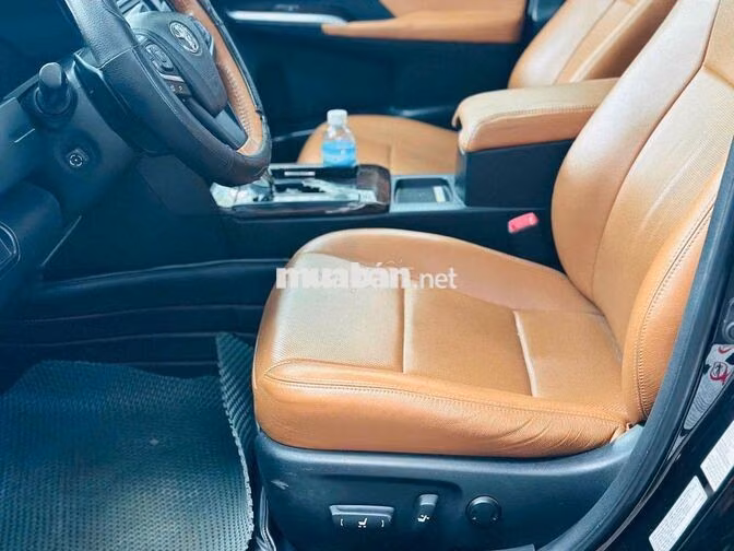 Toyota Camry 2.5Q 2015 Đen đẹp xuất sắc