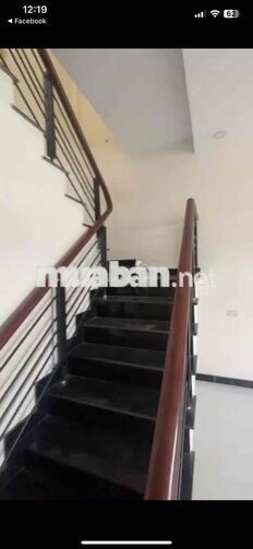 Nhà mặt tiền trệt lầy 6*10; 2pn tiện kinh doanh