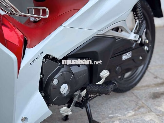 Honda Future Led 2025 Trắng, Đỏ 4.900km