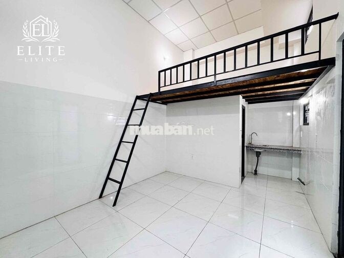 Phòng Có Gác Mới Xây - Gác Cao 2m Đứng Được Thoáng Mát