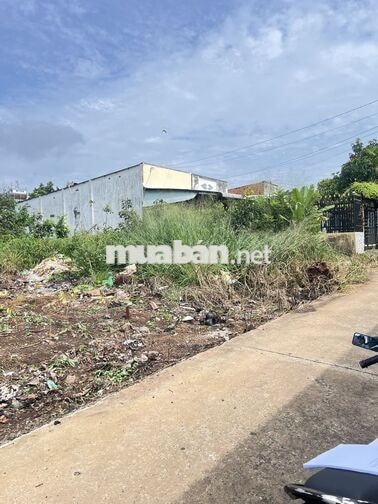BÁN ĐẤT BÌNH LONG,  GẦN MẶT TIỀN ĐOÀN THỊ ĐIỂM, CHÍNH CHỦ