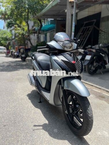 Honda SH Ý 150 Bạc