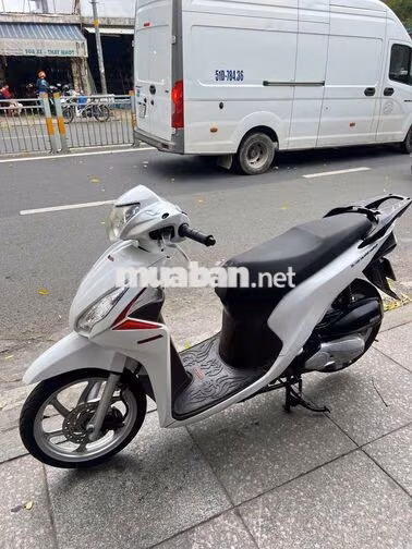Honda Vision 2018 Trắng