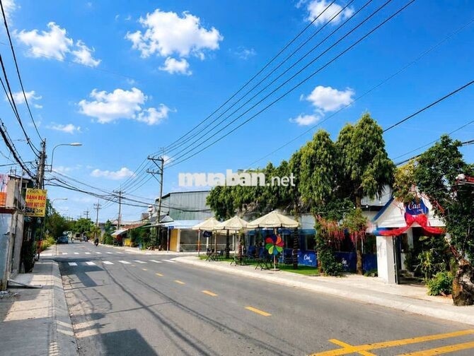 CHỦ BÁN GẤP LÔ ĐẤT NGAY THỊ TRẤN CỦ CHI ĐỂ CHẠY CHỮA CUỐI THÁNG