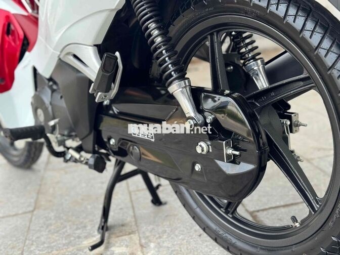 Honda Future Led 2025 Trắng, Đỏ 4.900km