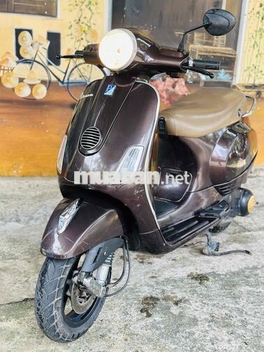 Piaggio Vespa LX 125CC IE Nâu 2012