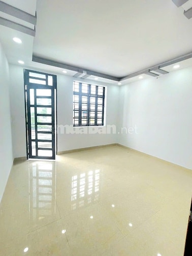 Bán gấp nhà 612/14 bình long 4,2x18 4 tầng sân thượng 
