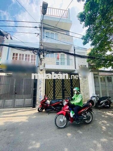 Nhà mới ngay khu Pham Văn Đồng