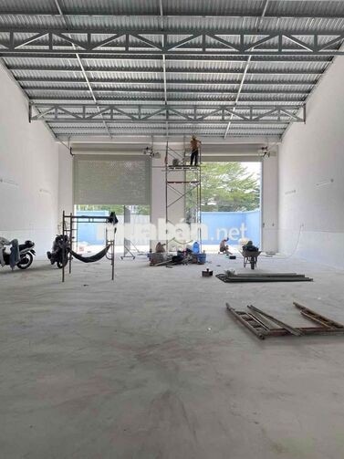 Chủ cần cho thuê nhà xưởng mới sd 680m² , cont 24/34