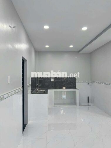 Cần cho thuê nhà cầp 4 gác Lửng P ĐHT DT 5x18 .2 PN 1WS giá 8triệu