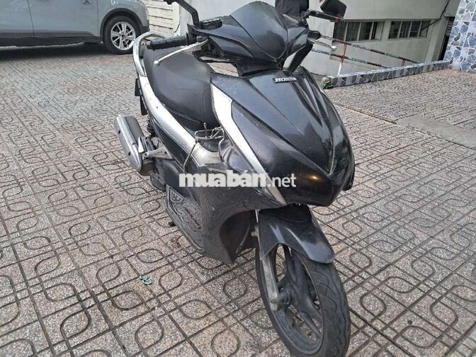 Honda Air Blade Fi Đen bạc Thể thao