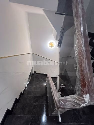 XÂY MỚI 5Tầng 5PN HXH gần CV ĐẦM SEN 