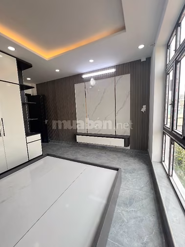 XÂY MỚI 5Tầng 5PN HXH gần CV ĐẦM SEN 