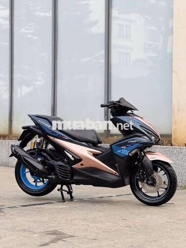 Yamaha NVX 2019 VVA ABS Đặc biệt Đen Hồng Xanh