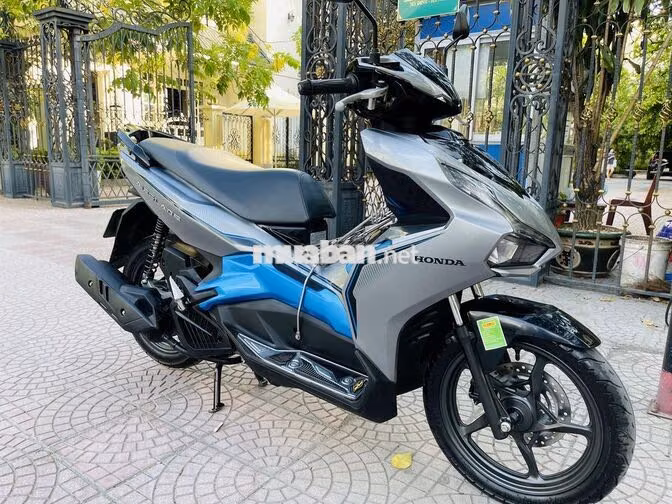Honda Airblade 125 2023 Xám Zin chất chính chủ đẹp